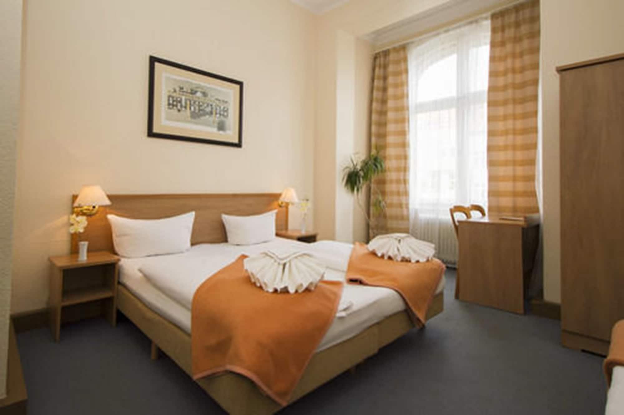 Spreewitz Am Kurfuerstendamm Hotel Berlim